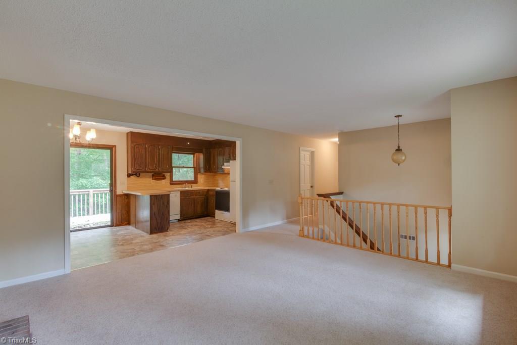 3671 Day Road Walkertown, NC 27051 - Photo 4 of 30 Gallery Image 4
