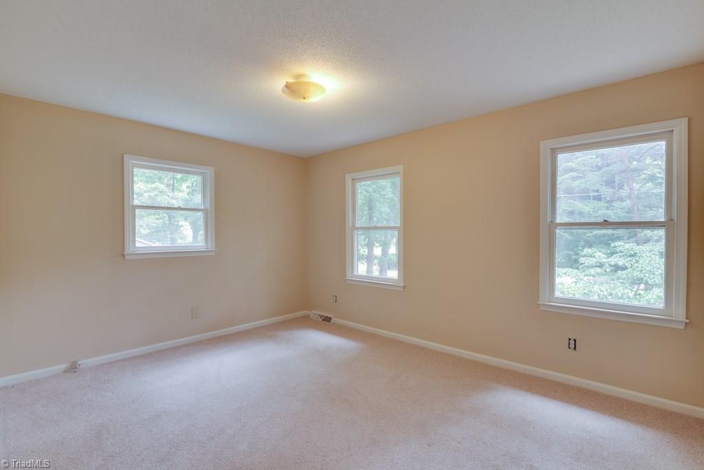 3671 Day Road Walkertown, NC 27051 - Photo 10 of 30 Gallery Image 10