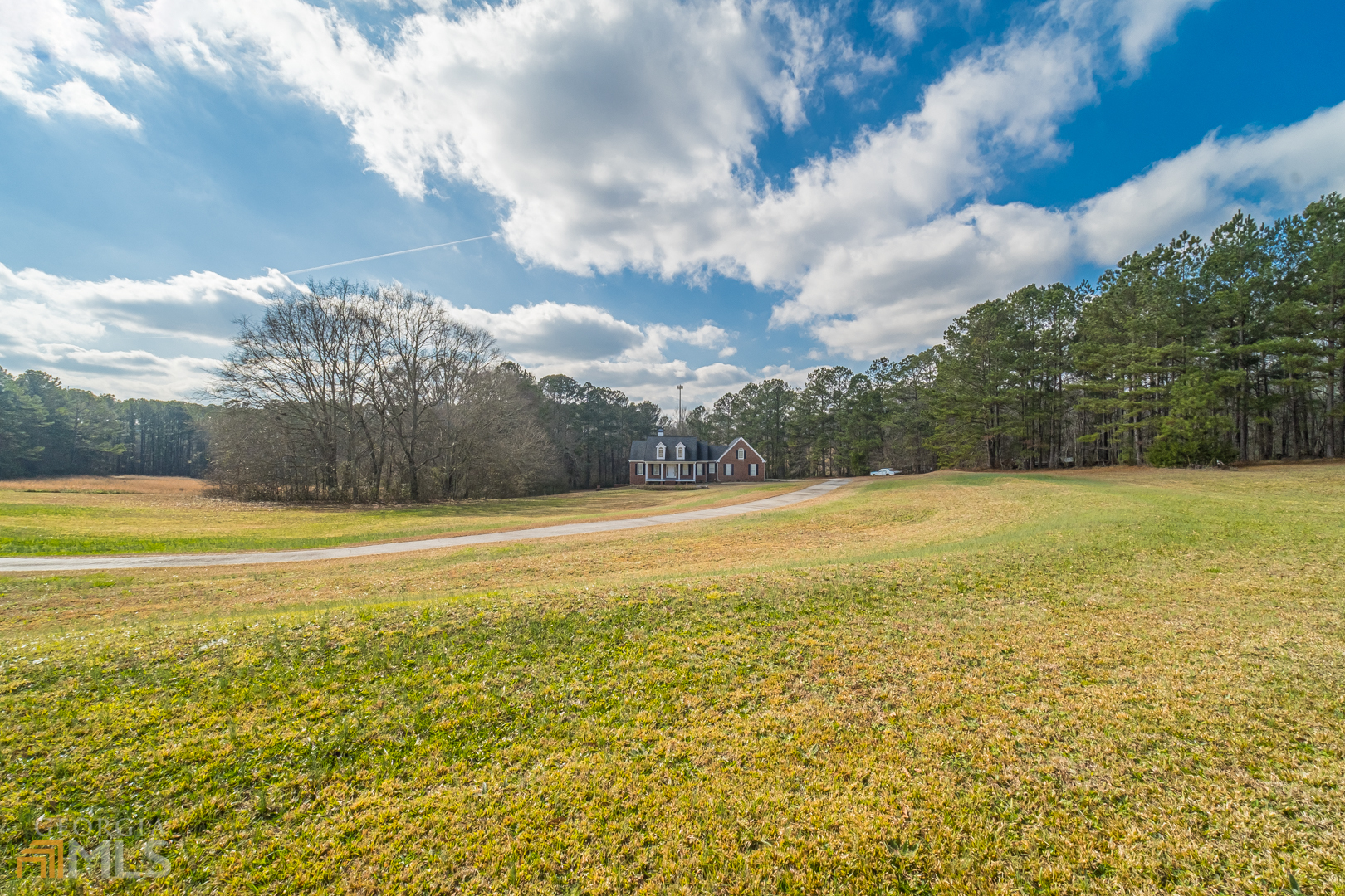 928 Grayson New Hope Road Lawrenceville, GA 30045 - Photo 21 of 36 a view of an ocean and beach