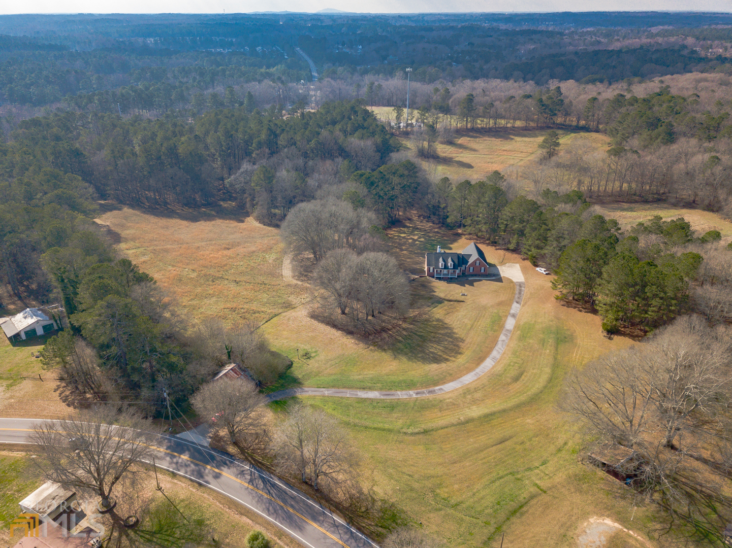 928 Grayson New Hope Road Lawrenceville, GA 30045 - Photo 4 of 36 a view of a lake in middle of the town