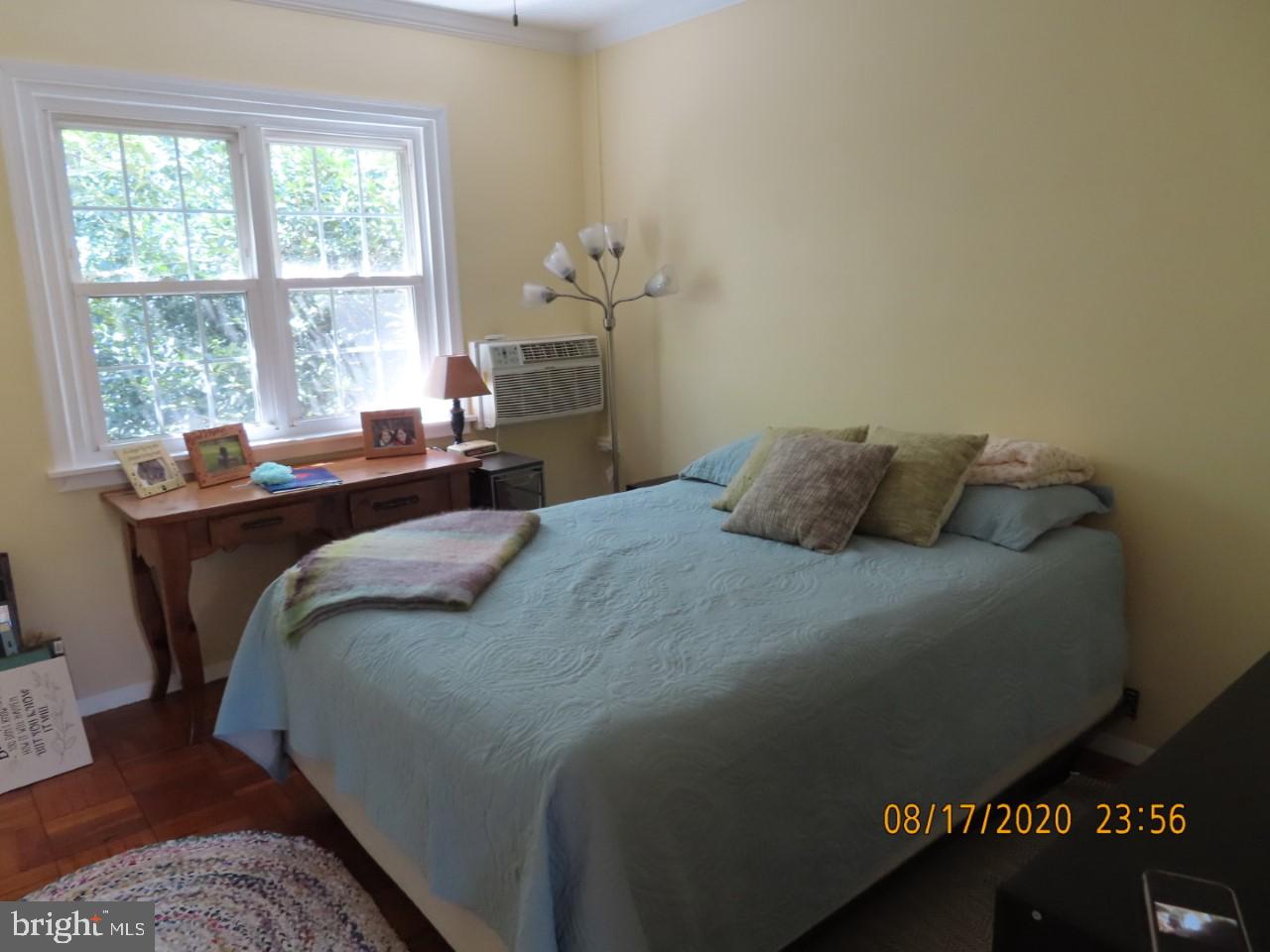 3764 Gunston Road Alexandria, VA 22302 - Photo 11 of 15 Second bedroom or home office