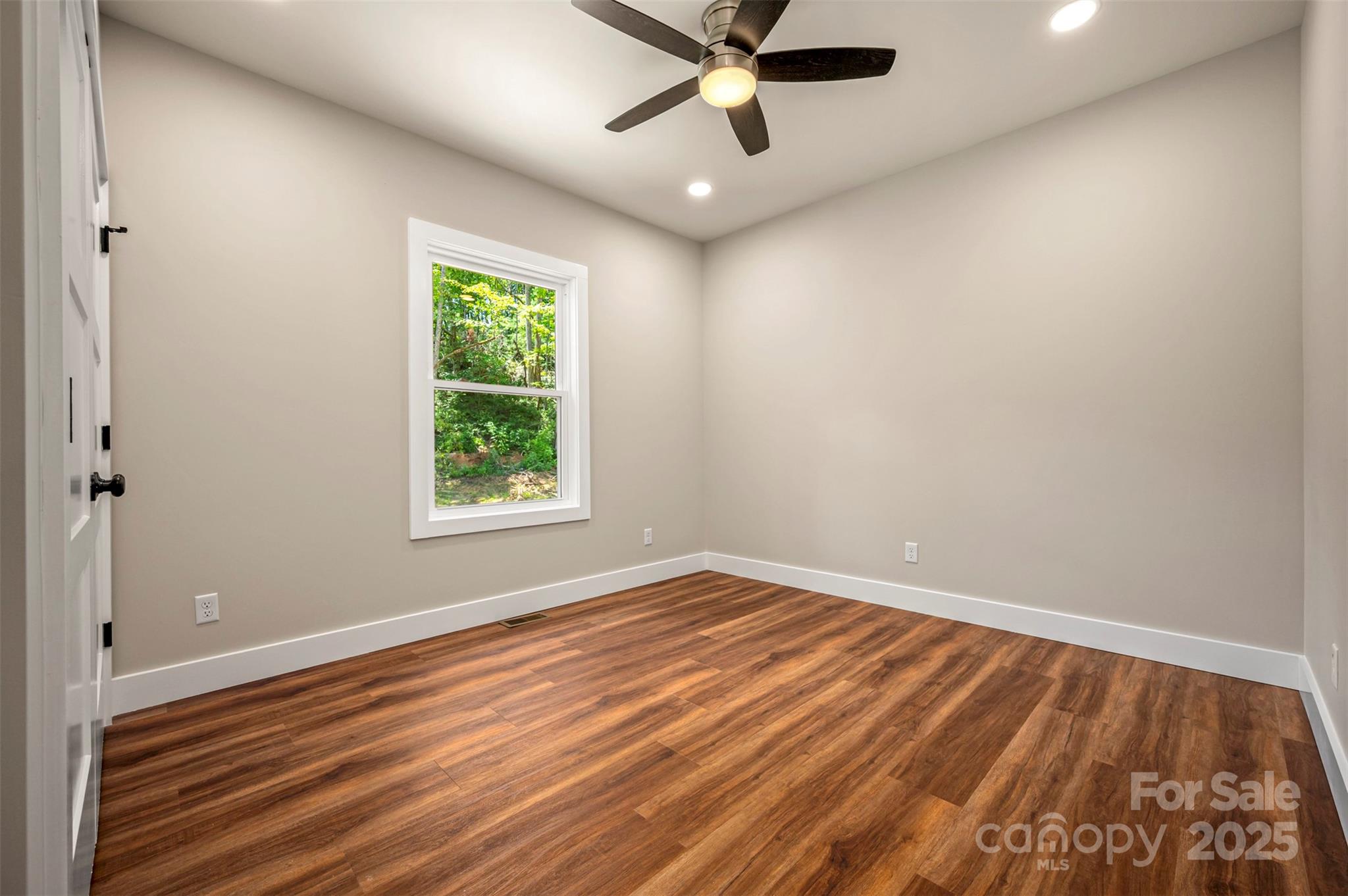 626 Felmet Road Flat Rock, NC 28731 - Photo 29 of 36