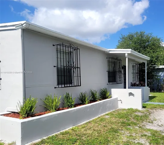 $424,900 | 1760 Northwest 127th Street, Miami, FL 33167