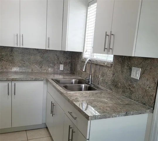 $424,900 | 1760 Northwest 127th Street, Miami, FL 33167