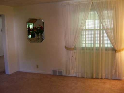 844 Middle Road Pittsburgh, PA 15234 - Photo 2 of 8 Other.