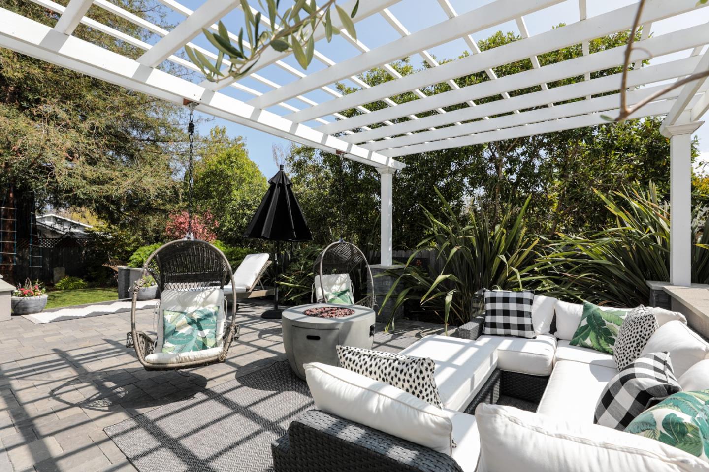 818 Crossway Road Burlingame, CA 94010 - Photo 30 of 50 a view of a chairs and table in a patio