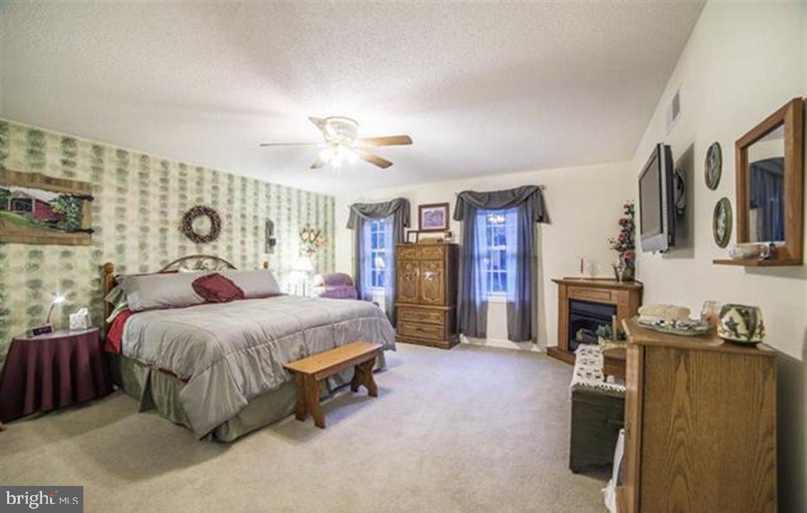 110 Cold Springs Road Dillsburg, PA 17019 - Photo 3 of 25 Gallery Image 3