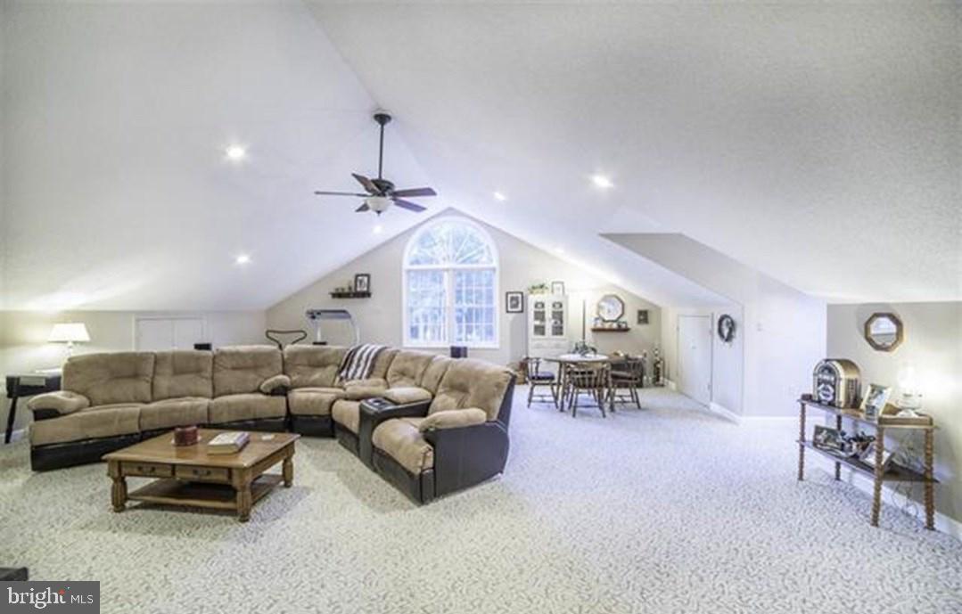 110 Cold Springs Road Dillsburg, PA 17019 - Photo 4 of 25 Gallery Image 4