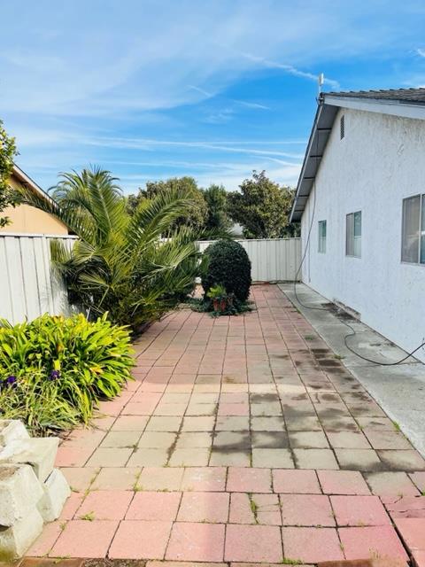 180 Miller Road Hollister, CA 95023 - Photo 16 of 17 Gallery Image 16