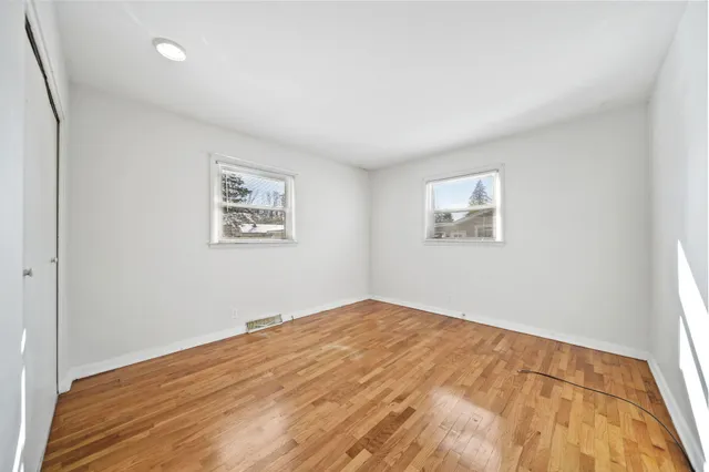 $219,900 | 1273 East Southfield Drive, Jackson, MI 49203