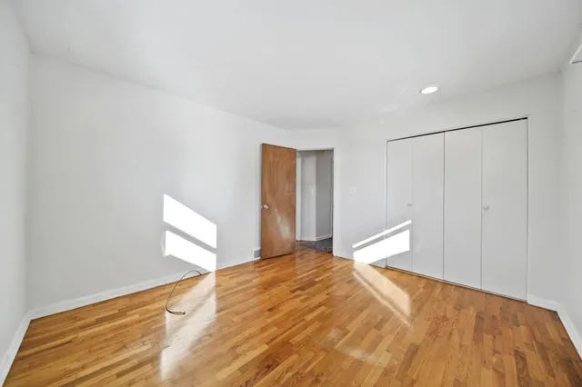 $219,900 | 1273 East Southfield Drive, Jackson, MI 49203