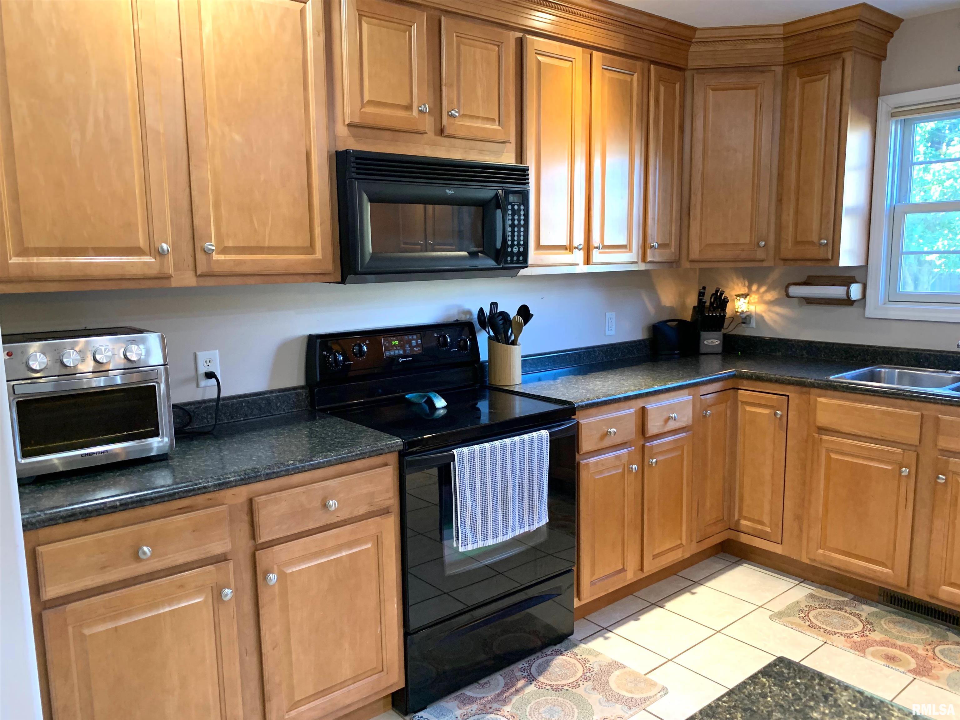 7005 Preston Drive Springfield, IL 62711 - Photo 19 of 62