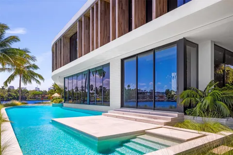 $39,999,999 | 516 Mola Avenue, Fort Lauderdale, FL 33301