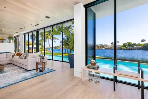 $39,999,999 | 516 Mola Avenue, Fort Lauderdale, FL 33301