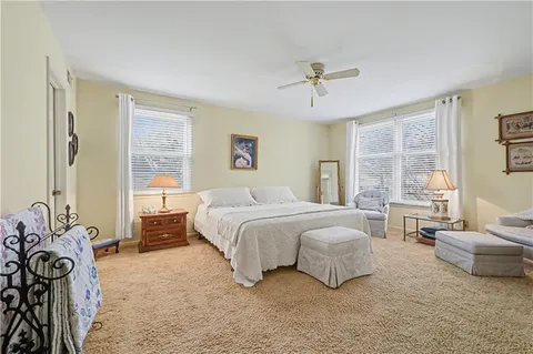 $495,000 | 12893 Cambridge Court, Leawood, KS 66209