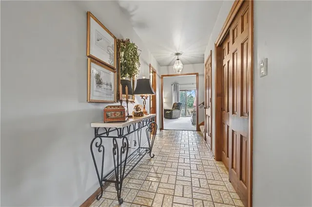 $485,000 | 12893 Cambridge Court, Leawood, KS 66209