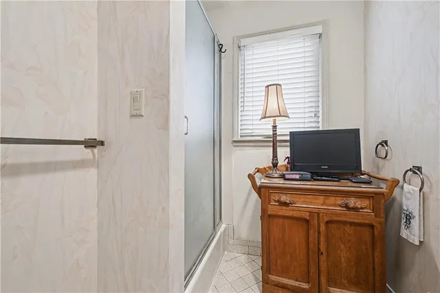 $485,000 | 12893 Cambridge Court, Leawood, KS 66209