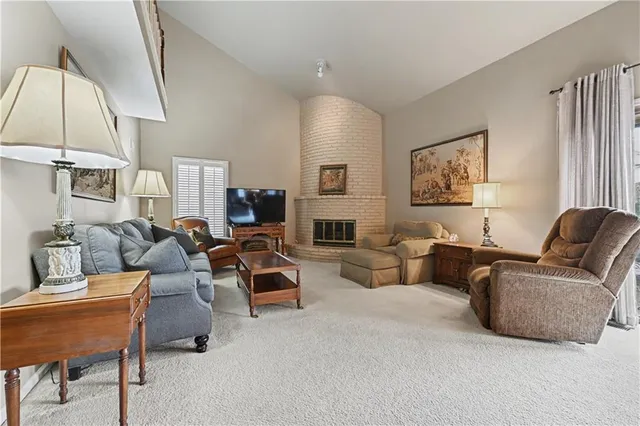 $485,000 | 12893 Cambridge Court, Leawood, KS 66209