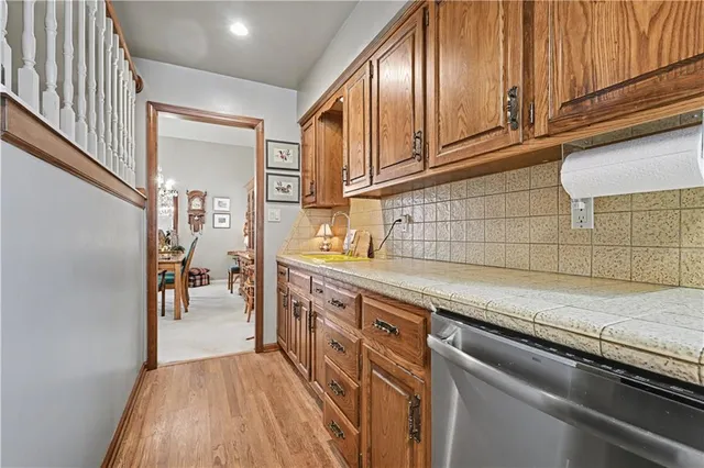 $485,000 | 12893 Cambridge Court, Leawood, KS 66209