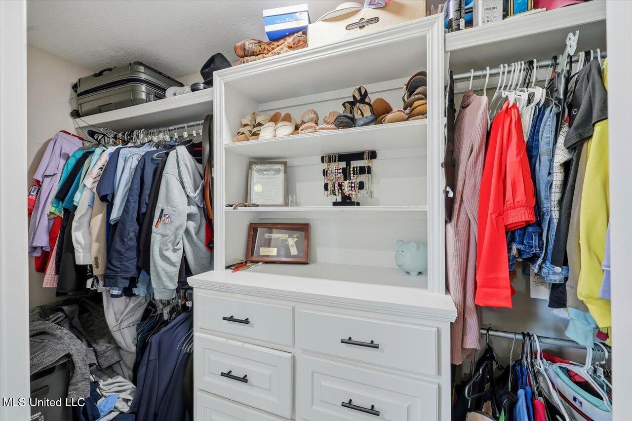 144 Walter Jones Road Magee, MS 39111 - Photo 23 of 62 23-144 Walter Jones Rd _ Home Tours MS