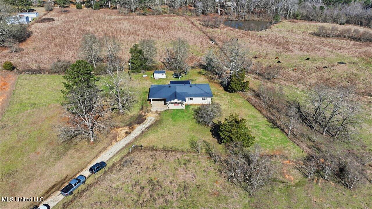 144 Walter Jones Road Magee, MS 39111 - Photo 39 of 62 40-144 Walter Jones Rd _ Home Tours MS