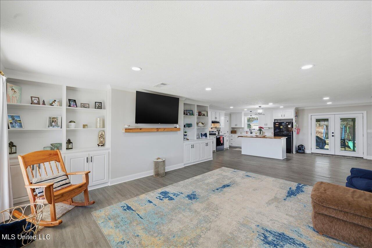 144 Walter Jones Road Magee, MS 39111 - Photo 6 of 62 06-144 Walter Jones Rd _ Home Tours MS