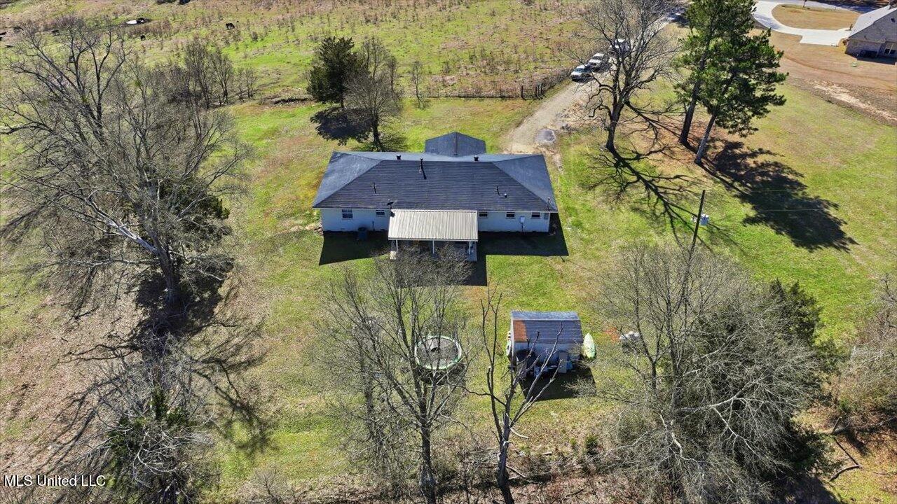 144 Walter Jones Road Magee, MS 39111 - Photo 61 of 62 61-144 Walter Jones Rd _ Home Tours MS