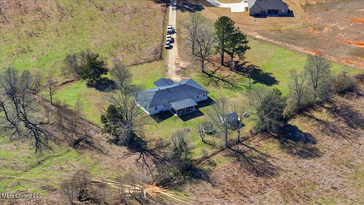 144 Walter Jones Road Magee, MS 39111 - Photo 62 of 68 56-144 Walter Jones Rd _ Home Tours MS
