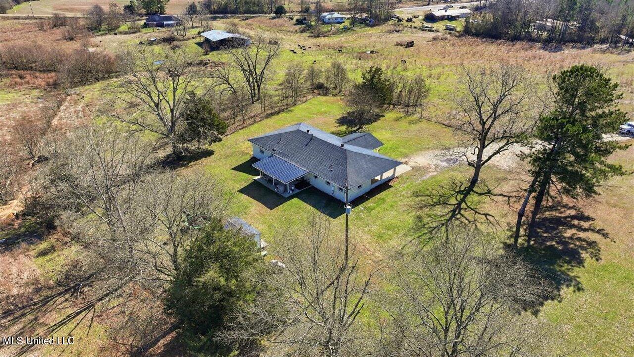 144 Walter Jones Road Magee, MS 39111 - Photo 66 of 68 60-144 Walter Jones Rd _ Home Tours MS