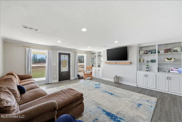 $299,900 | 144 Walter Jones Road, Magee, MS 39111