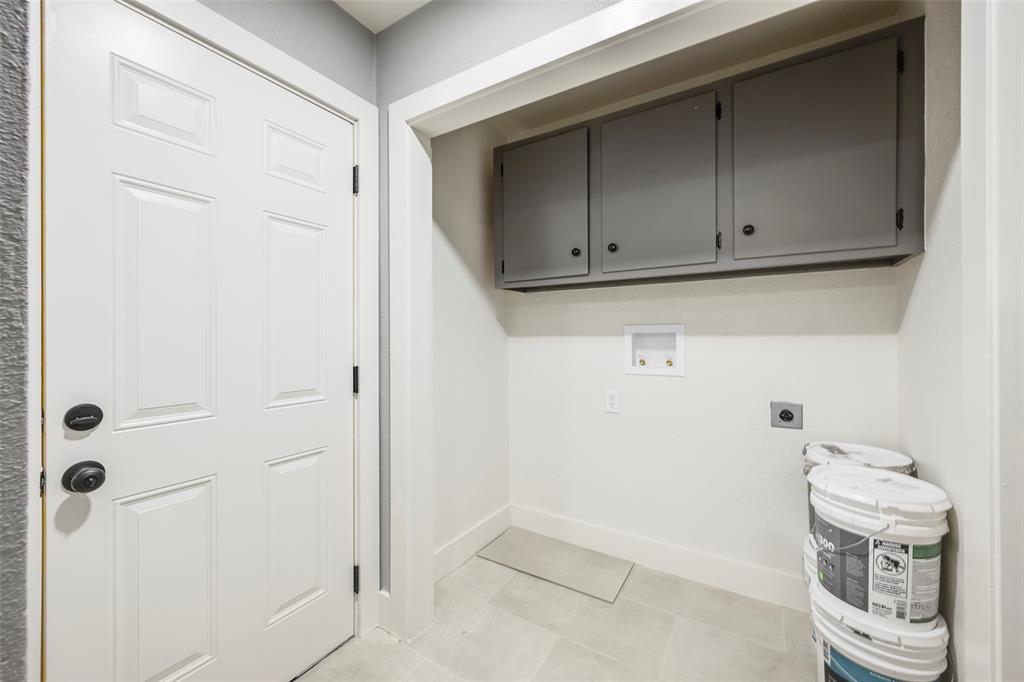 10864 Ruth Ann Drive Dallas, TX 75228 - Photo 14 of 15 Gallery Image 14
