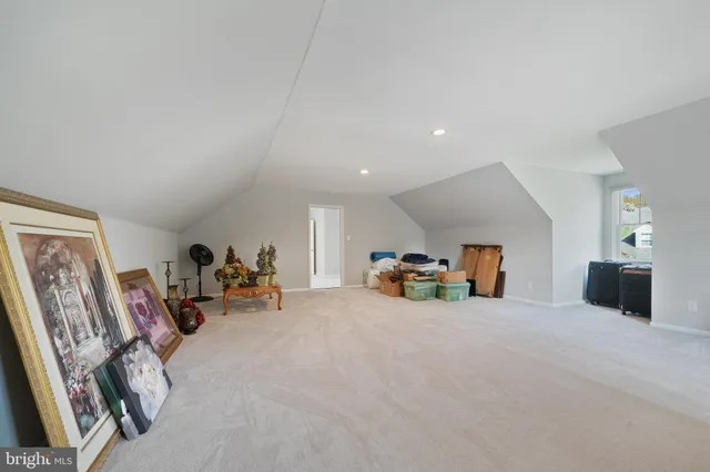 $1,250,000 | 437 Windrow Clusters Drive, Moorestown, NJ 08057