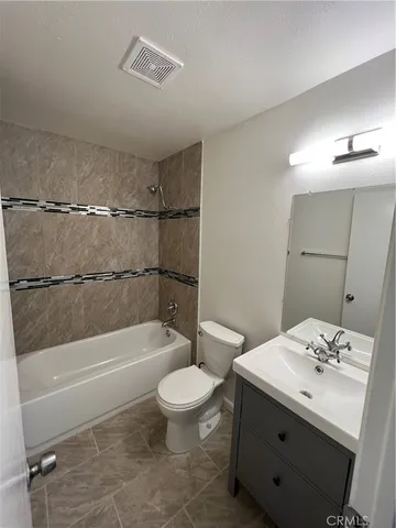$1,500 | 136 West Saginaw Way, Unit 104, Fresno, CA 93705