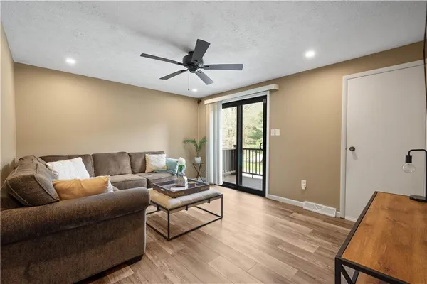 $219,900 | 314 Benson Cir Drive, Pittsburgh, PA 15227
