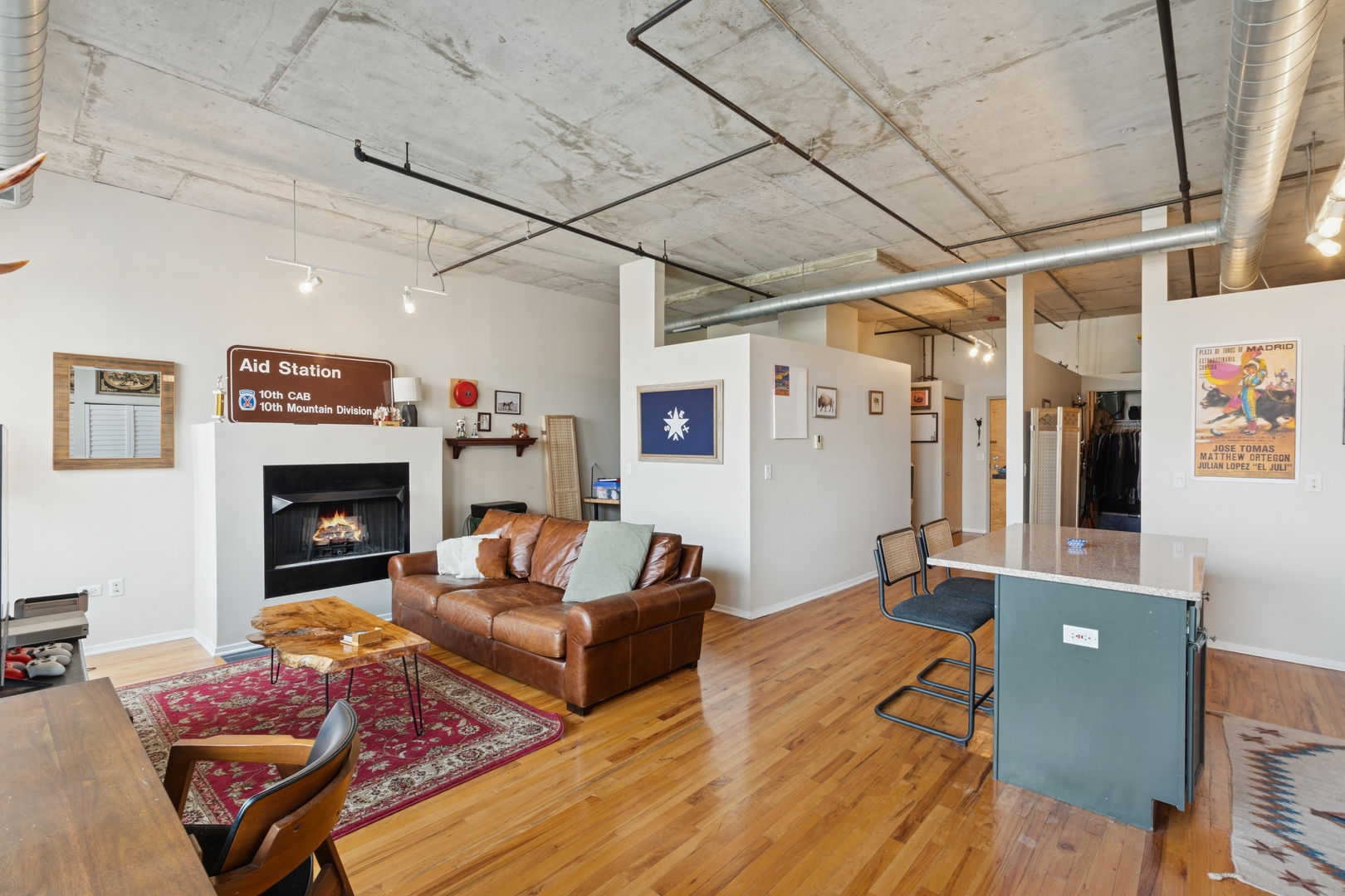 6 South Laflin Street, Unit 518 Chicago, IL 60607 - Photo 5 of 15