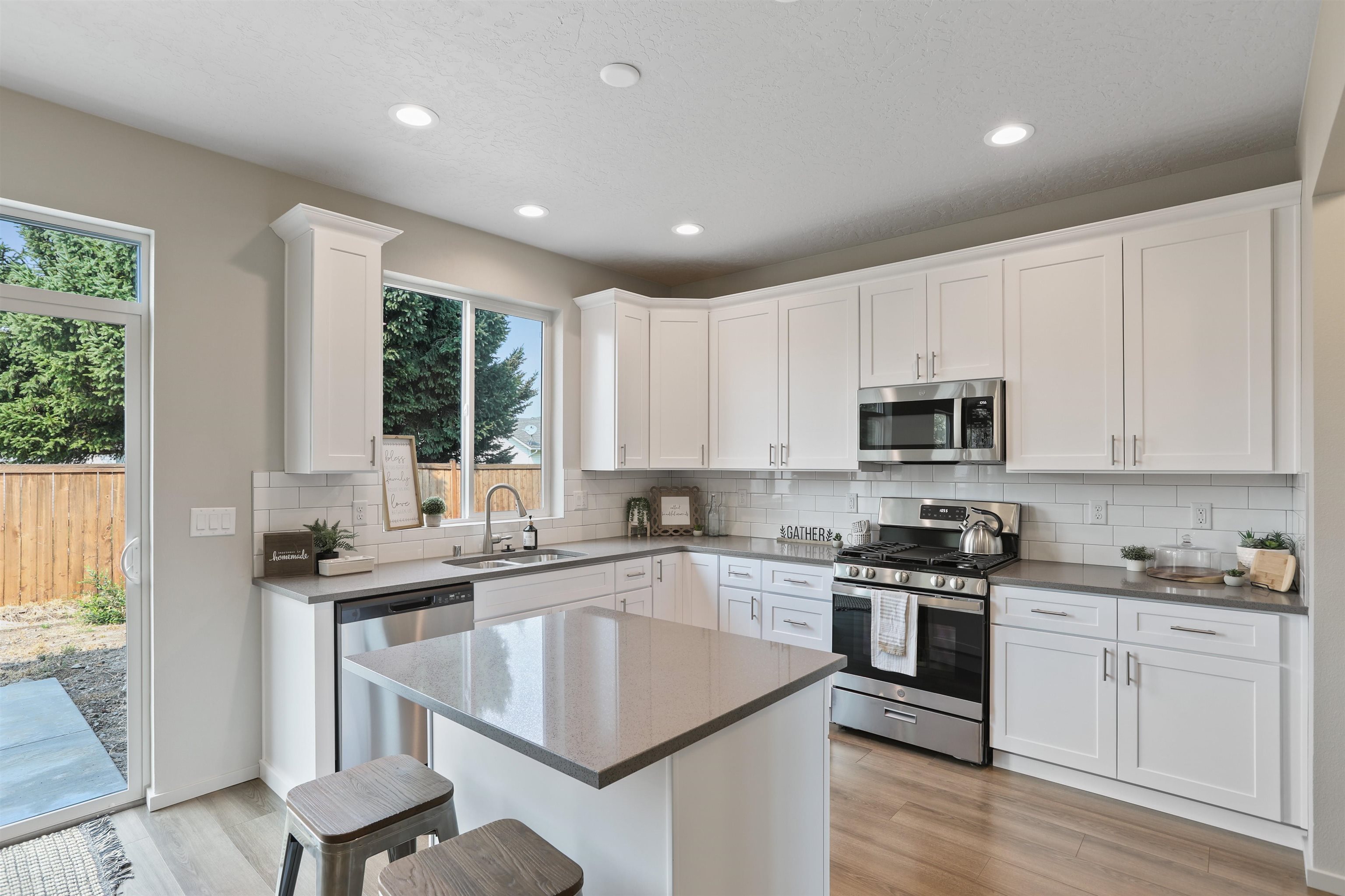 503 North Arc Court Spokane Valley, WA 99016 - Photo 5 of 25