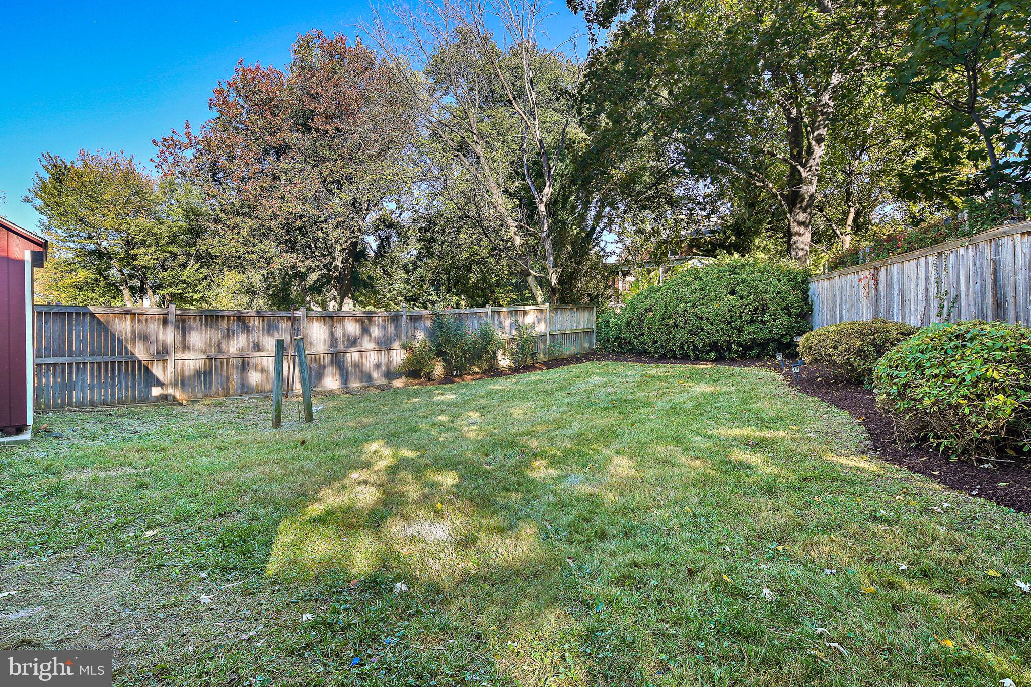 2603 Arcola Avenue Silver Spring, MD 20902 - Photo 34 of 34 a view of a backyard