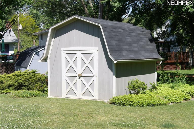 647 Button Road Bedford, OH 44146 - Photo 15 of 15 Gallery Image 15