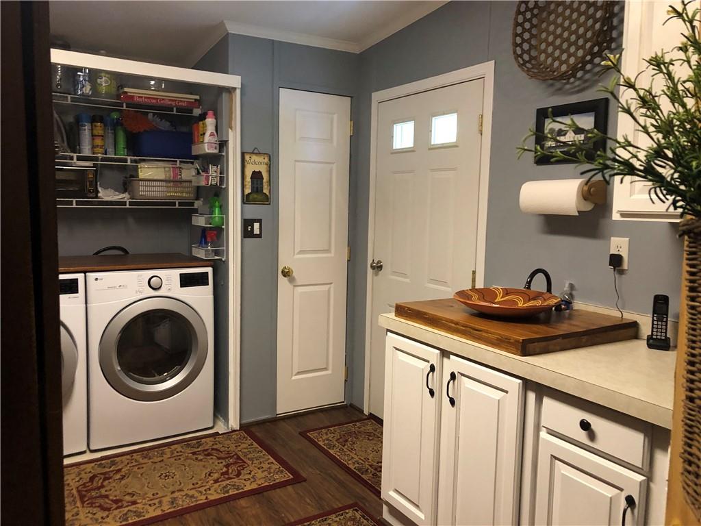 661 Nelson Road Farmington, PA 15437 - Photo 28 of 50 a utility room with sink dryer and washer