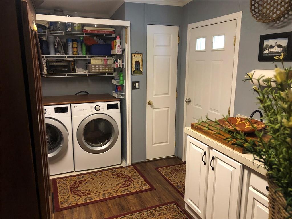 661 Nelson Road Farmington, PA 15437 - Photo 29 of 50 a utility room with dryer and washer