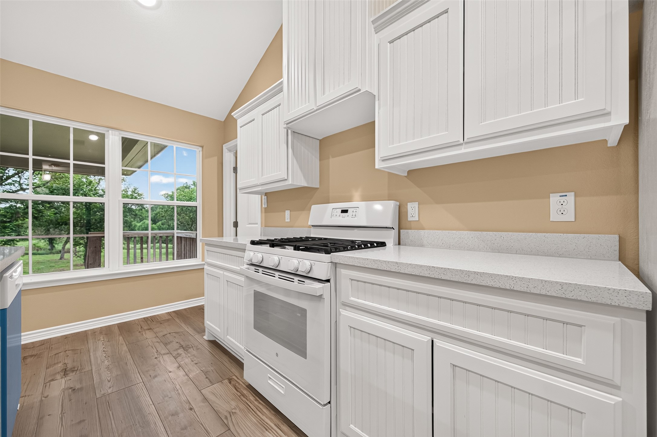 14720 Padre Court Road Needville, TX 77461 - Photo 16 of 50 Gallery Image 16