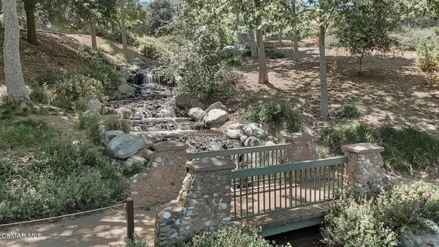 $749,000 | 5473 Spanish Oak Lane, Unit G, Oak Park, CA 91377