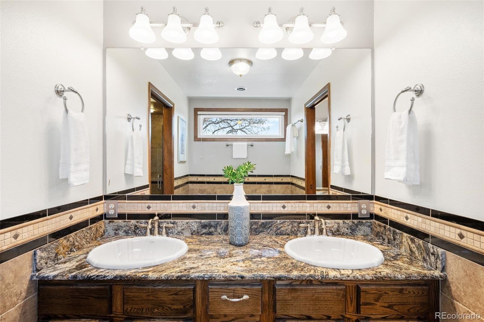 4641 South Perry Way Denver, CO 80236 - Photo 24 of 39