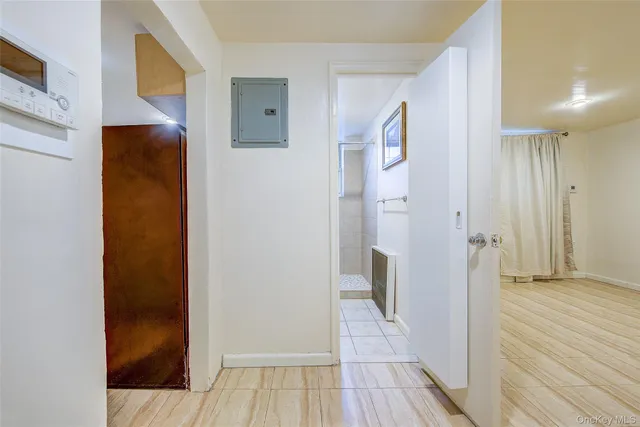 $2,000 | 25 Burns Street, Unit 1A | Forest Hills