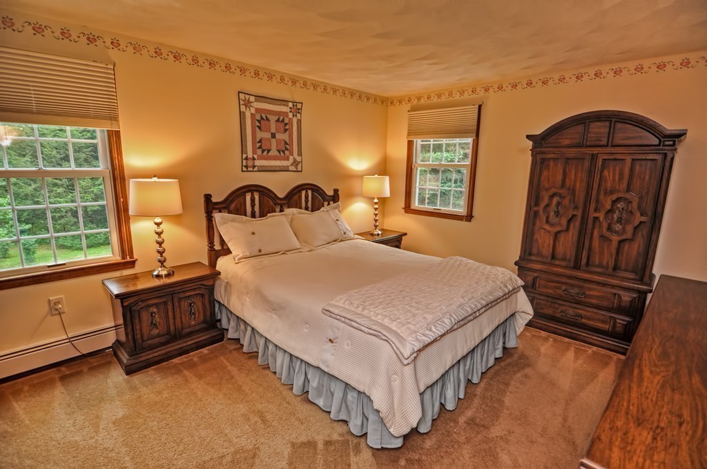 34 Robin Road Norfolk, MA 02056 - Photo 19 of 30 Gallery Image 19