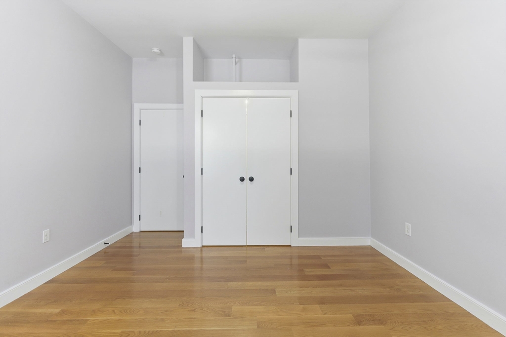 534 Main Street, Unit 11 Melrose, MA 02176 - Photo 5 of 16 a view of empty room