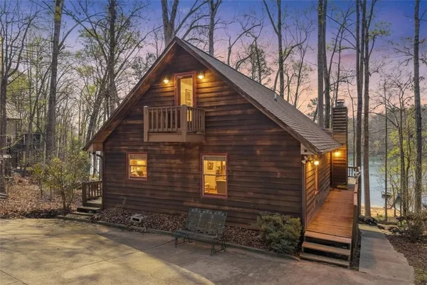 $625,000 | 415 Kenwood Drive, Westminster, SC 29693