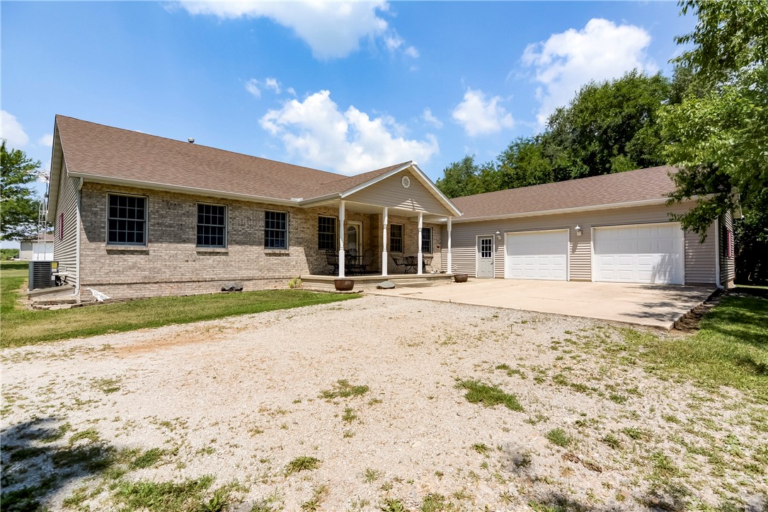 3849 Hill Road Clinton, IL 61727 - Photo 2 of 44