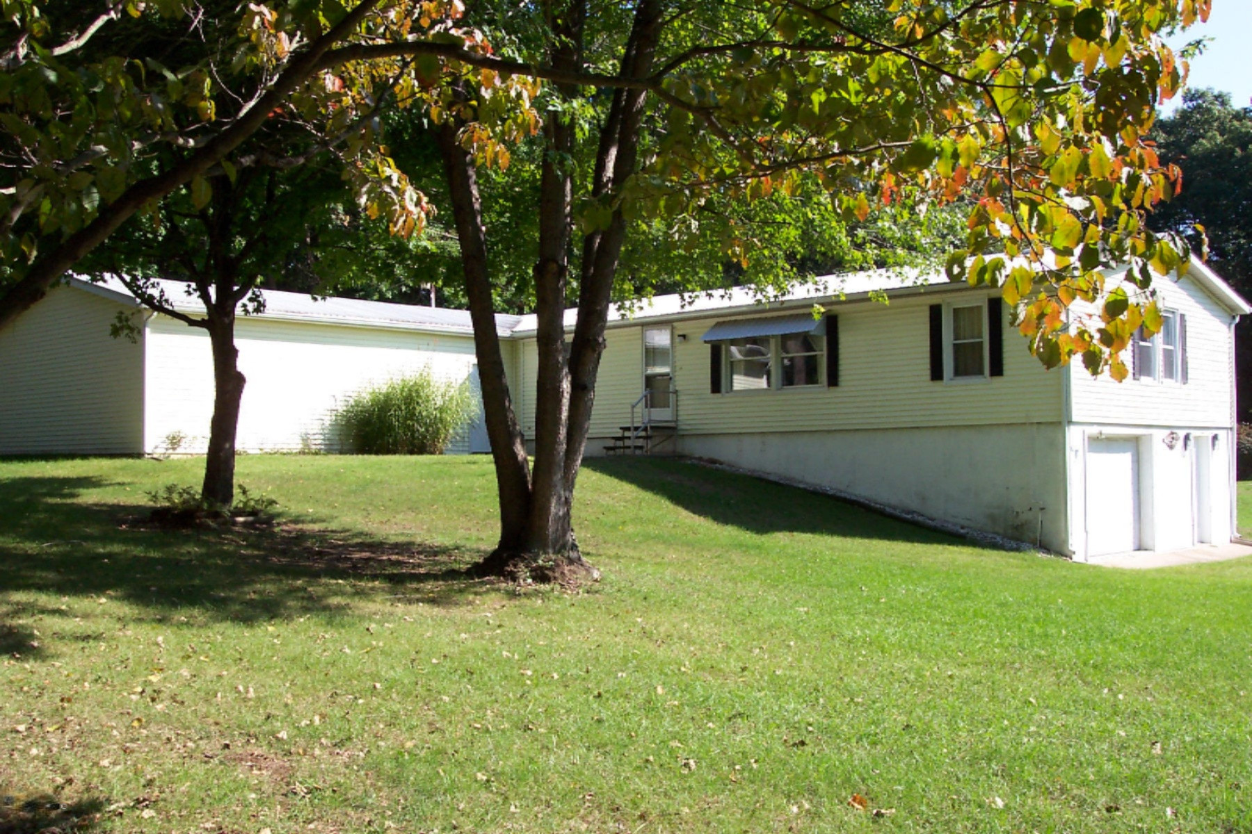 65082 Balk Road Sturgis, MI 49091 - Photo 3 of 6 100_5290