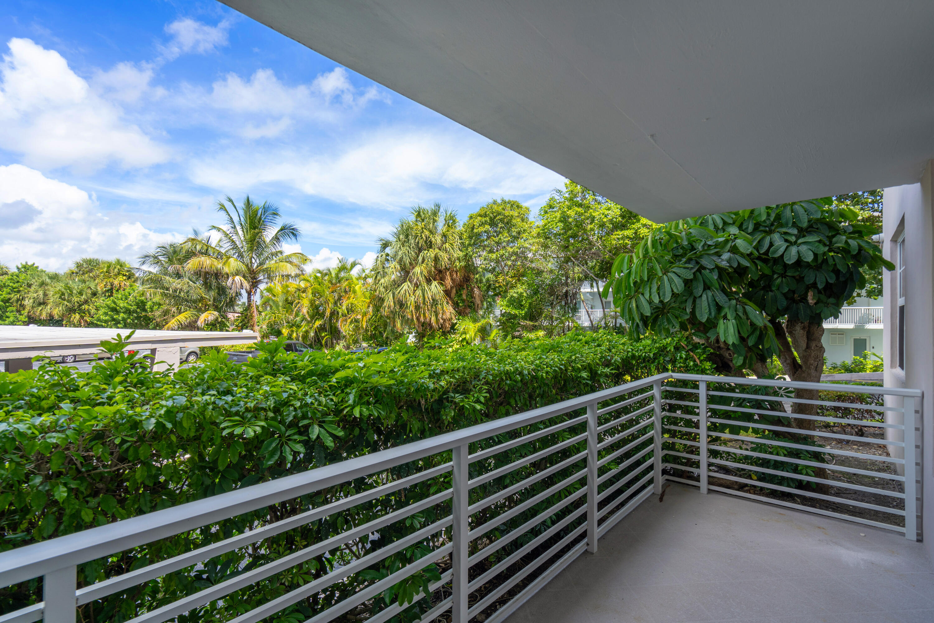 2851 South Ocean Boulevard, Unit 21 Boca Raton, FL 33432 - Photo 18 of 24 2851SOCEANBLVD#1B-1
